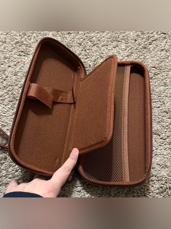 Nintendo Switch - Picture 6 of 6